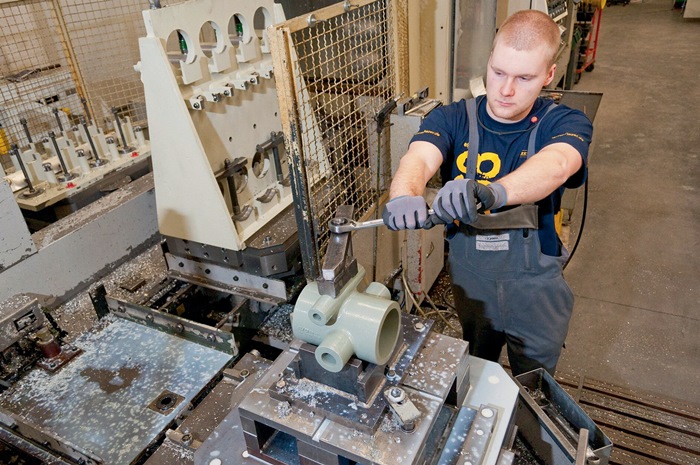 4000822584 - Detailbild2_Maulringratschenschlüssel 606 SW 12mm L.180,3mm umschaltbar,Rings.15Grad HAZET
