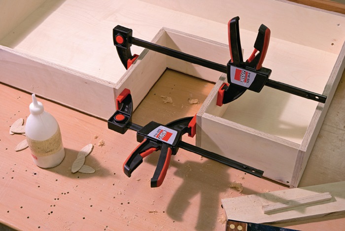 4000831449 - Detailbild5_Einhandzwinge EZS Spann-W.600mm A.80mm Spreiz-W.170-810mm BESSEY