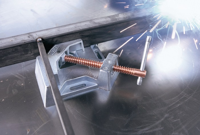4000831564 - Detailbild_Metallwinkelspanner WSM Durchgangsweite 100mm BESSEY