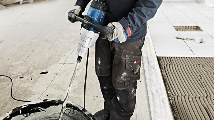 4680890264 - Detailbild_Handrührgerät GRW 18-2 E Professional 1800W M14 180mm BOSCH