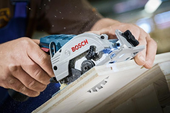 4681102189 - Detailbild3_Akku-Handkreissäge GKS 12V-26 Prof.12V 3Ah 26,5mm 1400min-¹ BOSCH