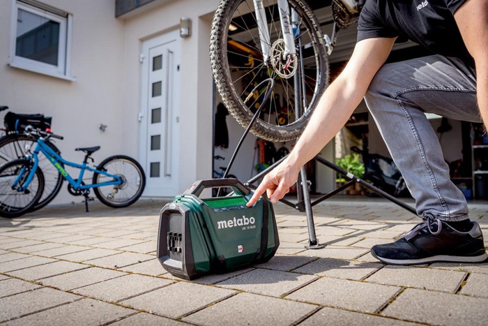 4681108308 - Detailbild4_Akku-Kompressor AK 18 Multi 18 V 16l/min 11bar METABO