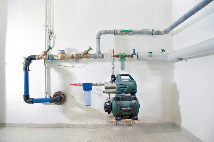 4684508015 - Detailbild_Hauswasserwerk HWW 6000/25 Inox 6000 l/h 55m 8m 1300W STA 24l METABO