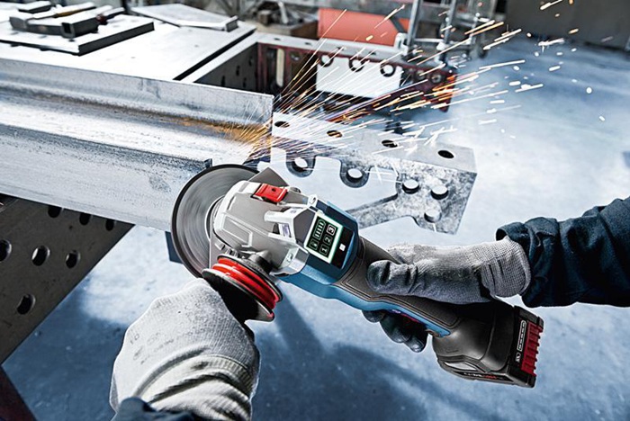 8000339674 - Detailbild_Akkupack ProCORE Spannung 18V Kap.8Ah G.955g BOSCH