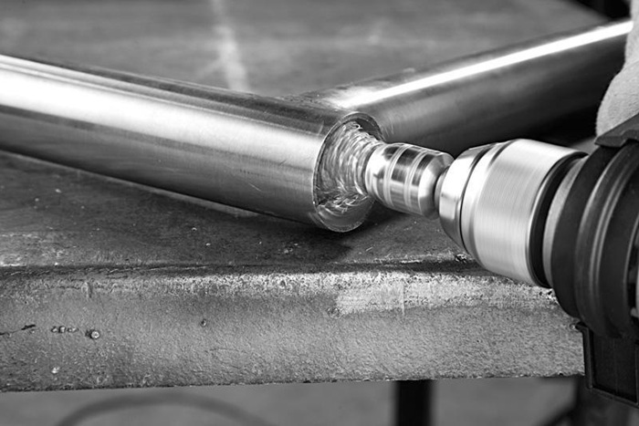 8000343517 - Detailbild4_Pinselbürste PRO Stainless Steel clean Drahtstärke 0,2mm D.15mm Edelstahl