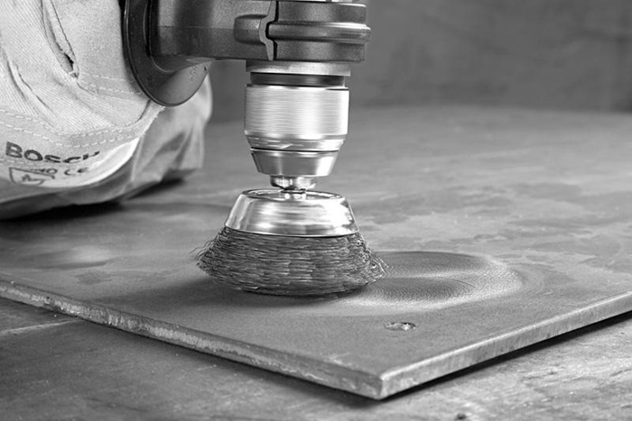 8000346358 - Detailbild2_Topfbürste PRO Multi Material clean D.50mm Draht-St.0,2mm Messing gewellte