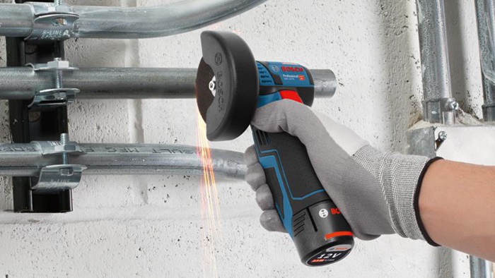 8000500121 - Detailbild_Akku-Starter-Set 12V 2,0/4,0Ah BOSCH