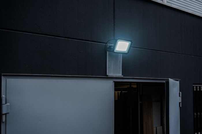 8000883108 - Detailbild4_LED-Strahler JARO 7060 50 W 5800 lm IP65 BRENNENSTUHL