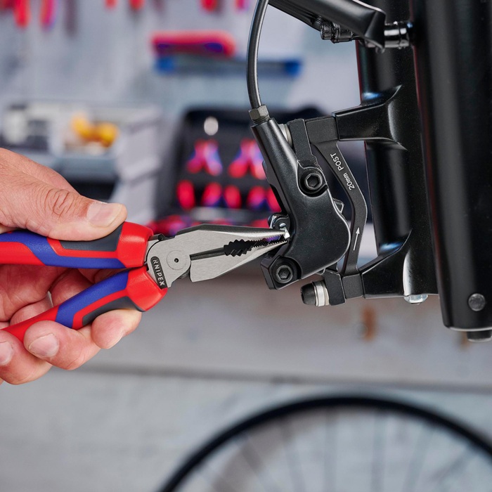 8002875243 - Detailbild_Spitzkombizange L.185mm pol.Comfort-Griff schwarz atram.KNIPEX