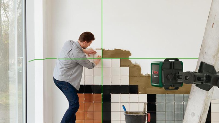 8002929430 - Detailbild3_Kreuzlinienlaser Quigo Green Set Arbeitsber.12m Laserkl.2 m.Battterien BOSCH