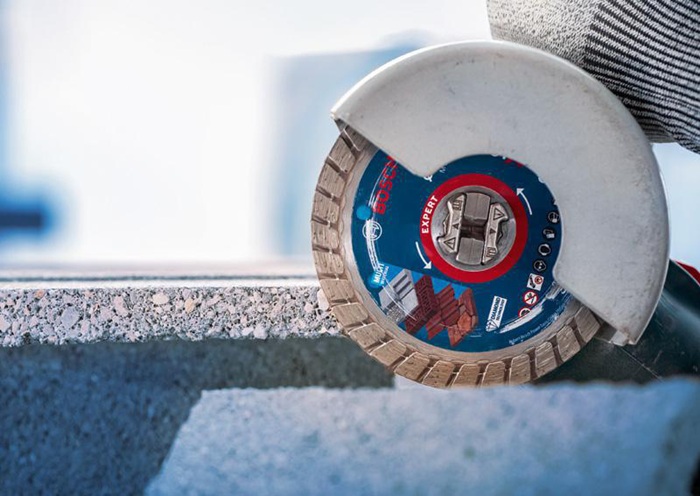 8002929559 - Detailbild_Diamanttrennscheibe EXPERT MultiMaterial X-LOCK D.125mm Segment-H.12mm BOSCH