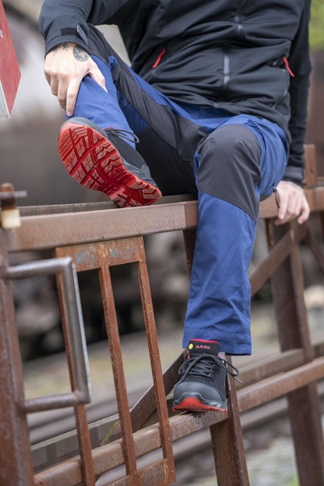 8004725198 - Detailbild_Sicherheitsschuh Pio Gr.43 W.11 schwarz/rot S1PS FO LG SR ESD