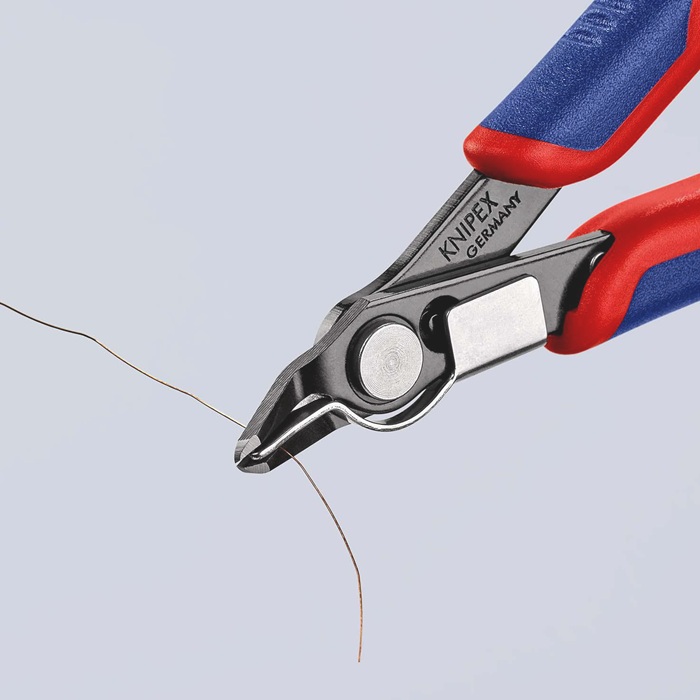4000794644 - Detailbild_Elektronik-Seitenschneider Super-Knips® L.125mm Form 4 Facette nein brün.KNIPEX