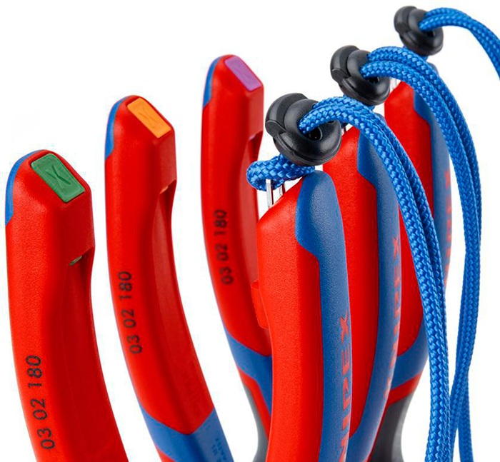 4000810209 - Detailbild_Kombizange L.180mm pol.Mehrkomp.-Hülle KNIPEX