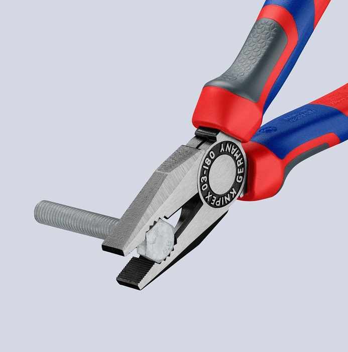 4000810209 - Detailbild5_Kombizange L.180mm pol.Mehrkomp.-Hülle KNIPEX