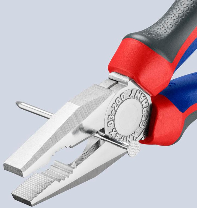 4000810227 - Detailbild3_Kombizange L.200mm verchr.Comfort-Griffe KNIPEX