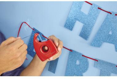 9199102449 - Detailbild_tesa Handabroller Easy Cut 57444-00001 19mmx33m rot/blau