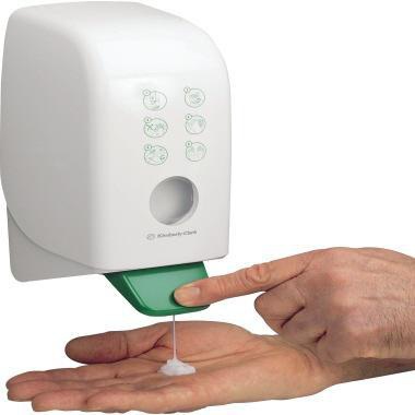 9199119857 - Detailbild_KLEENEX Hand- und Körperlotion 6373 1l