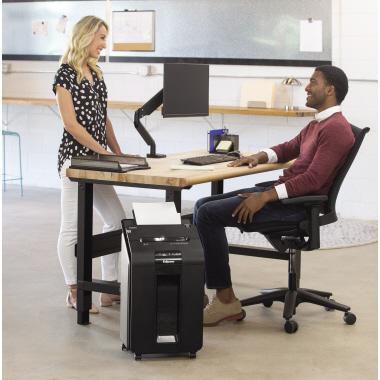 9199121655 - Detailbild_Fellowes Aktenvernichter AutoMax 100M 4629201 Partikel 4x10mm
