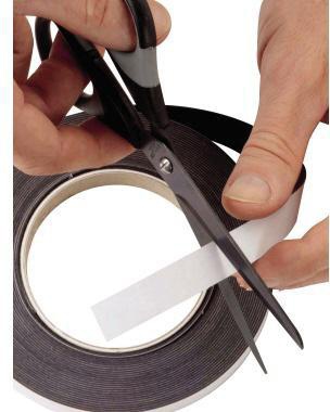 9199125148 - Detailbild_MAUL Magnetband 10mx15mm sk Haftkraft 40g