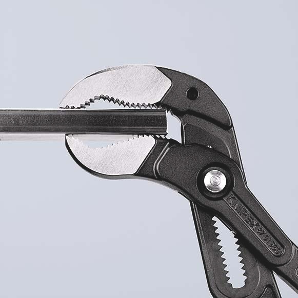 4000810672 - Detailbild4_Rohr- u.Wasserpumpenzange Cobra® L.560mm Spann-W.120mm pol.Ku.-Überzug KNIPEX