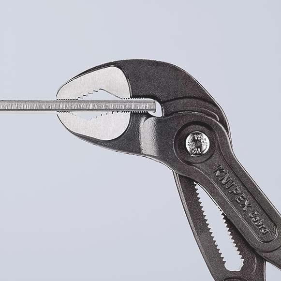 4000810675 - Detailbild2_Wasserpumpenzange Cobra® L.300mm Spann-W.60mm pol.Ku.-Überzug KNIPEX