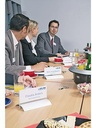 9199150450 - Detailbild5_DURABLE Tischnamensschild Desk Presenter 820219 61x210mm tr 2St.