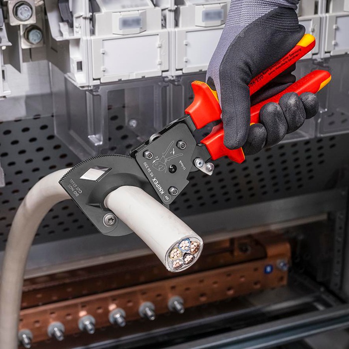 4000810930 - Detailbild_Kabelschneider Gesamt-L.250mm max.32 (240 mm²)mm Mehrkomp.-Hüllen VDE KNIPEX