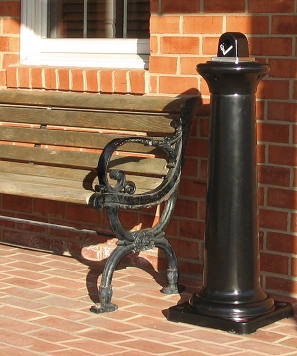 RUBBERMAID Standascher